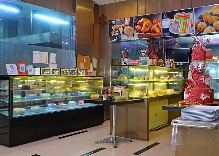 World Hotel Jakarta - Bandengan